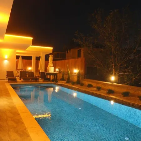 Ulugol 3 Bedroom 3594 Villa *
