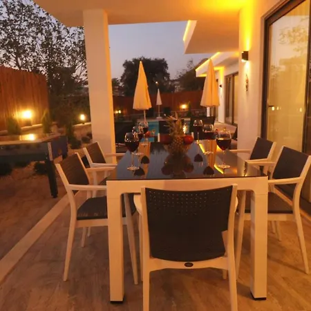 Ulugol 3 Bedroom 3594 Villa *